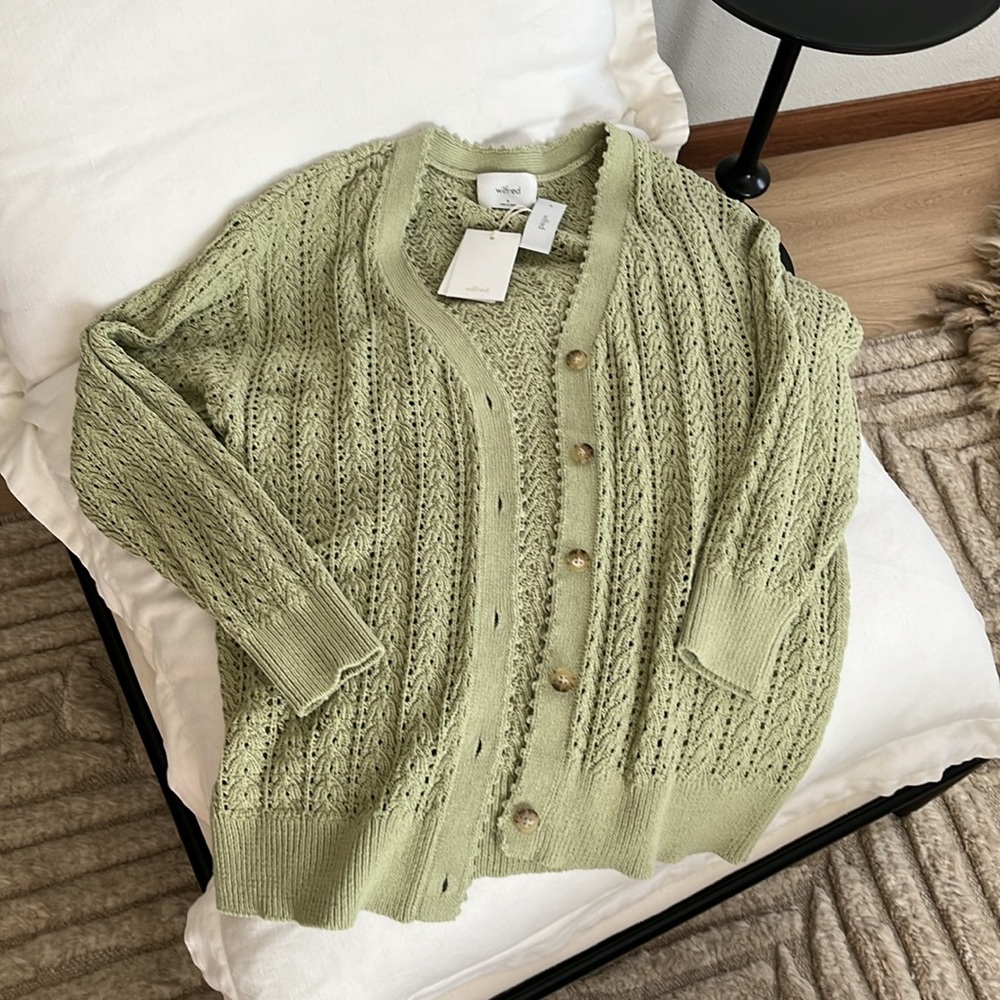 Aritzia Wilfred Reverence Cotton Cardigan in Pastel Sage Green